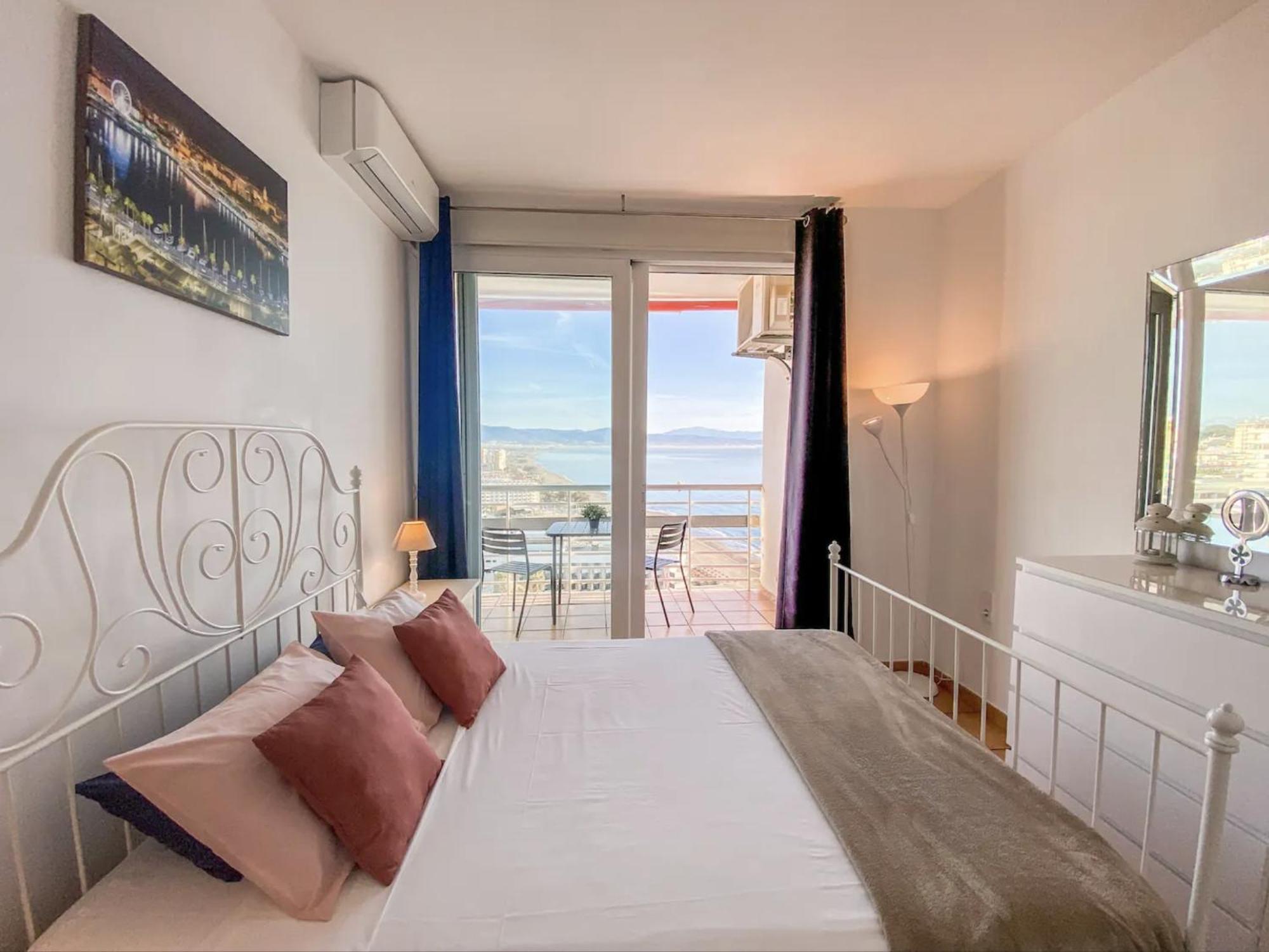 Apartamento Moderno Con Vistas Panoramicas Torremolinos Exterior photo